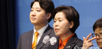 합당 선언하는 이준석-양향자