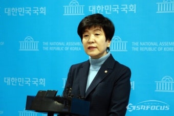 [포토] 김영주 의원, 민주당 탈당 선언