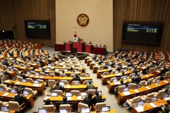 [포토] 신숙희·엄상필 대법관 후보자에 대한 임명동의안 통과