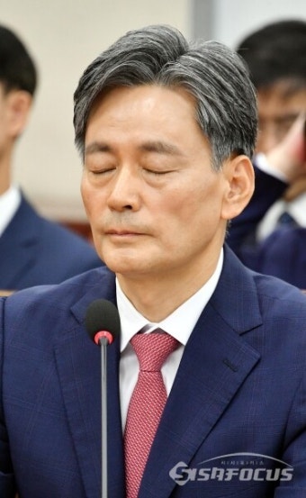 [포토] 의원의 질의에 답변하는 조지호 경찰청장 후보자