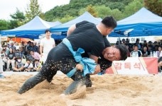 강명구 국회의원, 구미 고아읍 청년회장과 한 판(?) 