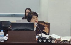 코코몰구미지사 | 경북도의회 기획경제위, 경제통상국 행감···"일자리 확대"