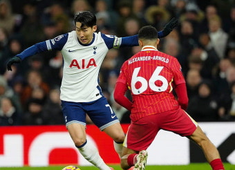 토트넘, 'EPL 선두' 리버풀전 수비진 무너져 3-6 대패… 손흥민 침묵