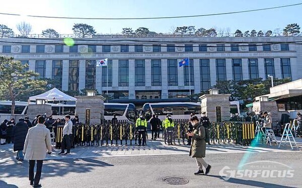 마은혁 헌법재판관, 한덕수 대통령 헌법재판관 후보자 지명 논란 주심 담당