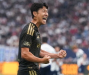 손흥민, 4경기 연속골…LAFC, 밴쿠버와 1-1 무승부