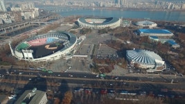 자동차경주장 무한경쟁 시대 롤모델은 잠실종합운동장