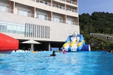 4성급 호텔 인제스피디움, 시설 업그레이드 후 여름 고객 맞는다