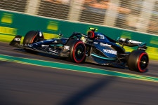 F1 호주, 역대 챔피언 페르스타펜-해밀턴-알론소 시상대 차지