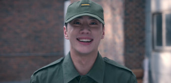 '폭싹 속았수다' 이준영, 아이유 남친으로 등장..해바라기 순정남 열연