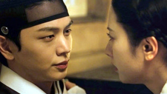 육성재, 귀궁에서 악신 이무기에 빙의된 검서관 윤갑으로 1인 2역 연기로 관심↑
