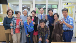 성동, 성모보호작업장에 성금 전달