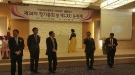 때 마침 선거철ᆢ동문회 찾아 나선 후보들