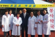 서울지부, 시니어올림픽 봉사약국 운영···폐의약품 수거