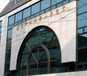 법인약국은 독립약국 경쟁력 강화로 막을 수 있다