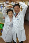 부부약사로 산지 42년...우리 사랑은 아직도 진행형