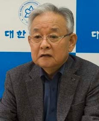 문재빈 의장, 