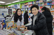 은평분회, 신규회원약국·거점약국 방문해 격려