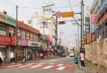 코로나19 폭풍속 장위동 약국 두세번 소독, 그래도 불안