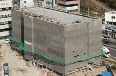 창원 월 임대료 2000만원 약국상가 일단 유찰