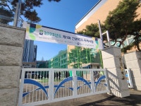 엄마와 딸이 함께…1호 전문약사를 기대합니다!