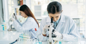 한 번 방문, 올인원 케어-약국의 확장