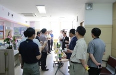 군산대, 우편취급국 개국