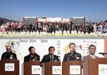 ‘2014 주한외국대사관의 날’ 물밀 듯 이어진 인파 속에 16일 성황리에 마쳐