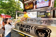 돌 코리아, 인기 푸드트럭과 과일 협찬 컬래버레이션 실시