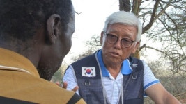 성우 홍성헌, 케냐 마사이족 장세균 선교사 이야기 전해