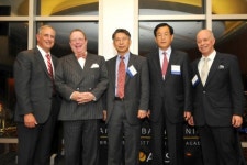 최형기 박사, 세계 최초의 수술적 성치료 체험기 영문판 ‘Sexual triumph for success in life’ 출간