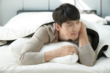 바디럽 “실시간 검색어 등장 이유는?” 마약베개·퓨어썸 샤워기 1분도 안 돼 매진