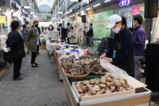 상생발전형 송탄시장, ‘경기 공유마켓’ 성공적인 시작 알려