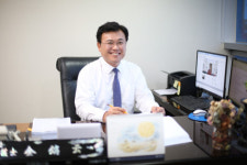 법무법인 예율, 김호운 전 검사·전 민정수석 비서관실 행정관 영입