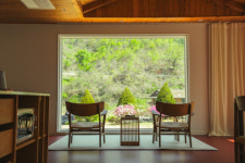 농어촌 빈집, 황금알을 낳는 거위로… 베이컨 하우스 사전 회원권 1.8억 판매 달성