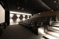 알엔알 ‘모노플렉스’로 호텔·커뮤니티 아우르는 프리미엄 시네마 모델 확장