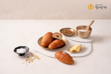 경주 대표 찰보리 브랜드 ‘단석가’ 100% 경주산 찰보리로 만든 ‘찰보리소금빵’ 연남동 상륙