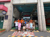 명일2동우리동네키움센터, 지역 주민을 위한 ‘우리동네share프’를 통한 소방서 삼각김밥 전달