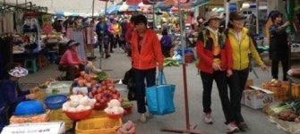 지리산 입구 남원 인월 토요장터 운영