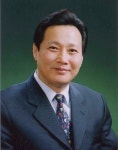 김병석 경제살리기·복지정책 역점