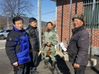 장수 수남발전협, 경로당에 성금 기탁