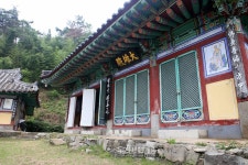 속세인 듯, 속세가 아닌 듯…김제 청운사 하소백련