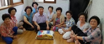 (주)태영건설, 전주 미등록 경로당에 쌀 65포 기증