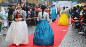 전주 한옥마을 한복 거리패션쇼 우리 옷 입어요