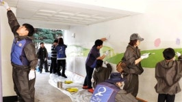 현대차 전주공장, 평화주공아파트 쉼터 벽화그리기 봉사