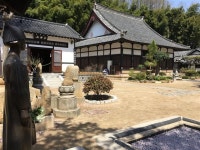 윤주 한국지역문화생태연구소장의 사연 있는 지역이야기 ⑩ 특별한 장소, 동국사와 두동교회 - 우리 문화에 외래 종교 스며든 공간, 담고 있는... 