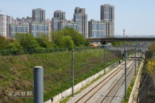 [철의 궤도: 전라선 철길 답사기 ⑤ 송천역·전주역·아중역] 철도, 이제는 도시 외곽을 감싸고