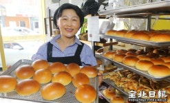 사회적기업 천년누리 전주제과 장윤영 대표 어르신들이 만든 빵, 맛도 최고