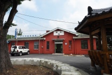 [철의 궤도: 전라선 철길 답사기 ⑨ 봉천역·오수역] 철길이 관통하는 개와 사람의 시간