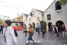 [전북, 문화로 도시를 재생하다] ④ 프랑스 파리 12지구 프롬나드 플랑테·베르시 빌라주 (상) 공공성＋상업성 시민들에게 평범한 일상을... 