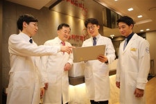 [건강 100세 시대] 정부 승인 전북 최초 안과 전문의료기관 승급된 전주 온누리안과병원 - 대학병원급 안과 진료를 가까운 곳에서